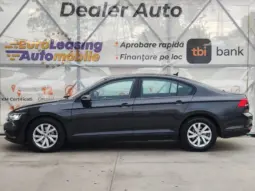 
										VOLKSWAGEN PASSAT full									