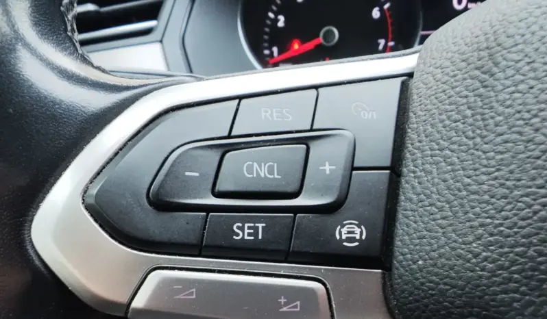 
								VOLKSWAGEN PASSAT full									