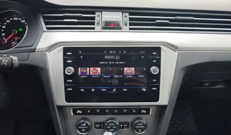 
								VOLKSWAGEN PASSAT full									