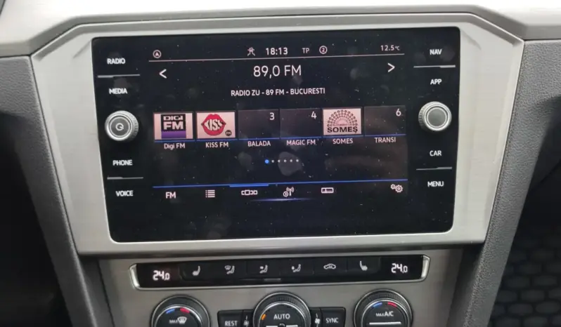 
								VOLKSWAGEN PASSAT full									