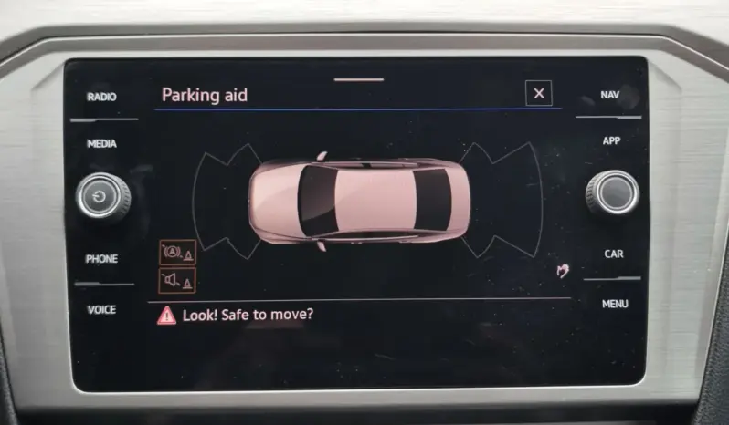 
								VOLKSWAGEN PASSAT full									