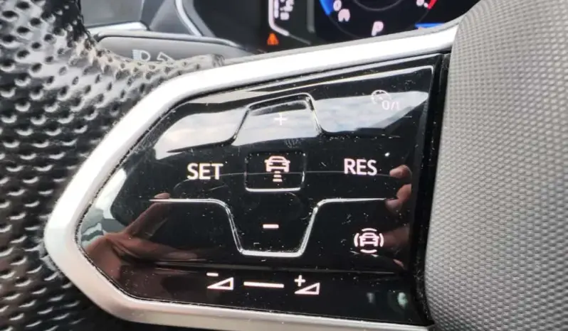 
								VOLKSWAGEN TIGUAN full									