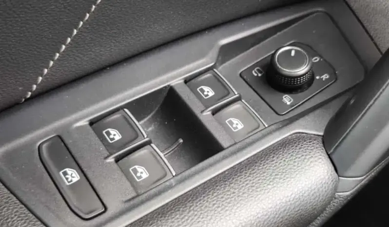 
								VOLKSWAGEN TIGUAN full									