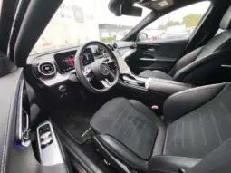 
										MERCEDES BENZ C full									