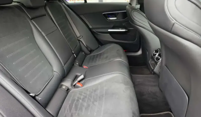 
								MERCEDES BENZ C full									