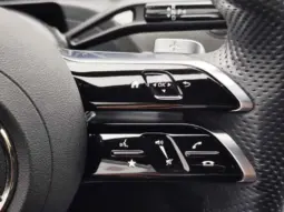 
										MERCEDES BENZ C full									