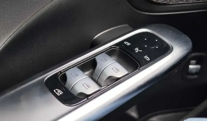 
								MERCEDES BENZ C full									