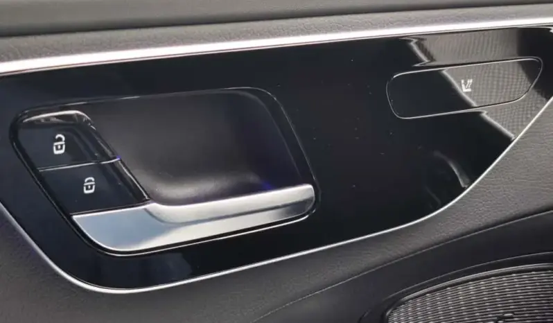 
								MERCEDES BENZ C full									