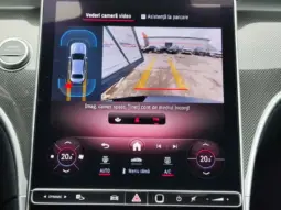 
										MERCEDES BENZ C full									