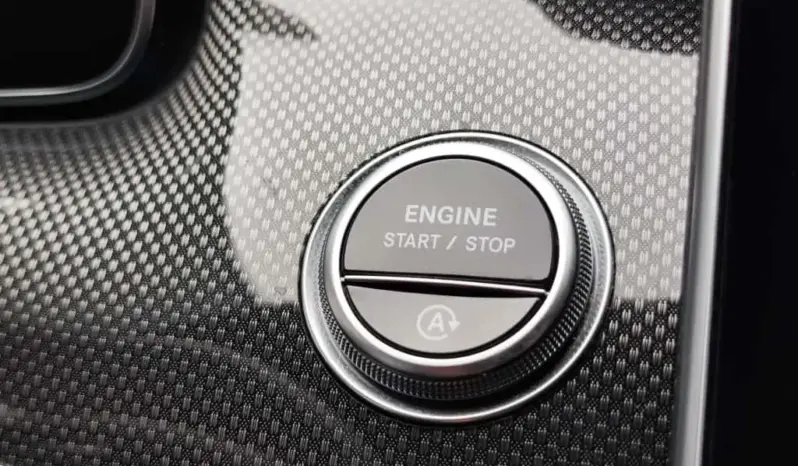 
								MERCEDES BENZ C full									