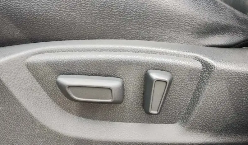 
								MITSUBISHI ECLIPSE CROSS full									