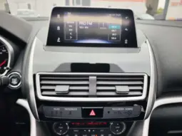 
										MITSUBISHI ECLIPSE CROSS full									