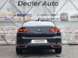 
										VOLKSWAGEN PASSAT full									