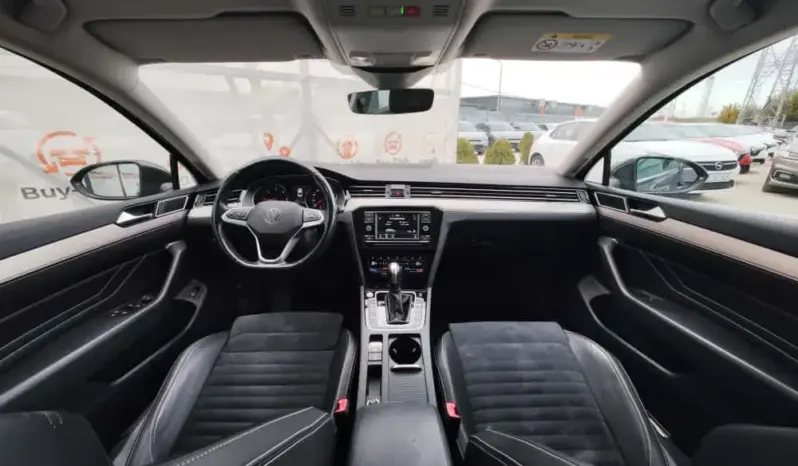 
								VOLKSWAGEN PASSAT full									