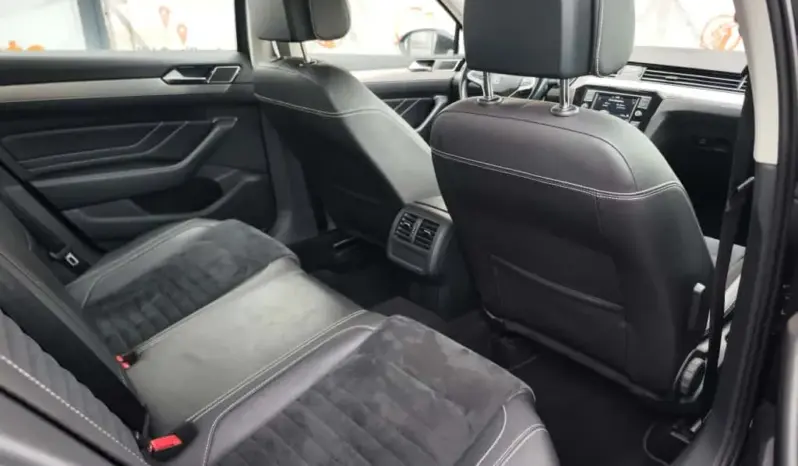 
								VOLKSWAGEN PASSAT full									