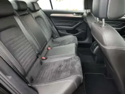 
										VOLKSWAGEN PASSAT full									