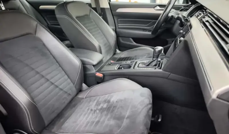 
								VOLKSWAGEN PASSAT full									