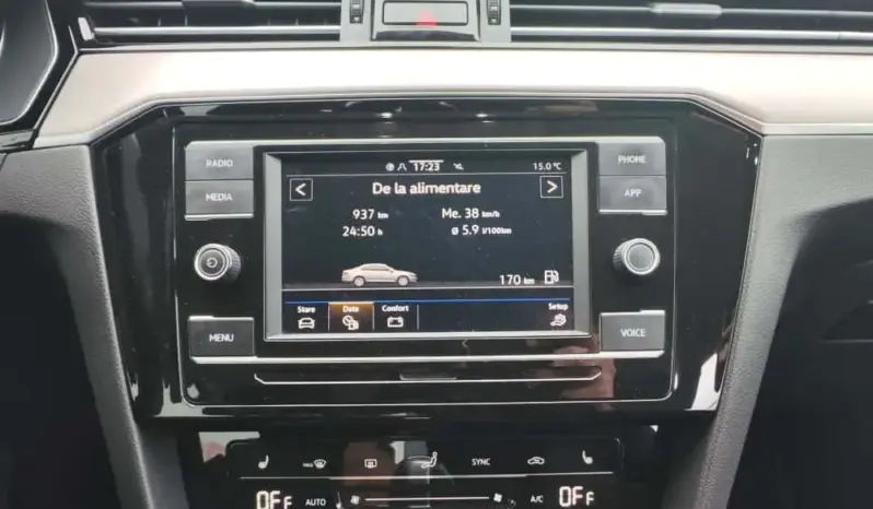 
								VOLKSWAGEN PASSAT full									