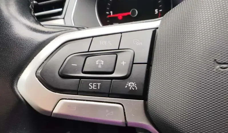 
								VOLKSWAGEN PASSAT full									