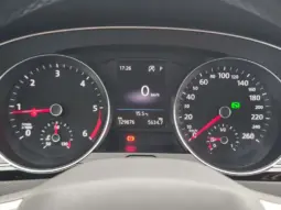 
										VOLKSWAGEN PASSAT full									