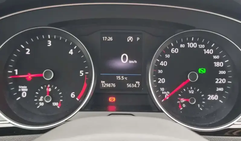 
								VOLKSWAGEN PASSAT full									