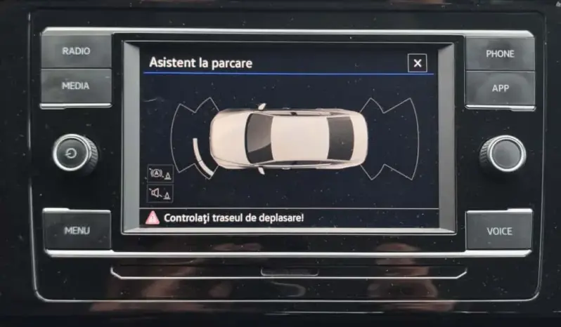 
								VOLKSWAGEN PASSAT full									