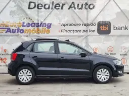 
										VOLKSWAGEN POLO full									