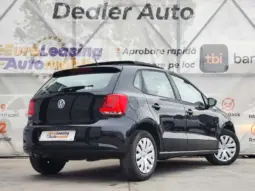 
										VOLKSWAGEN POLO full									