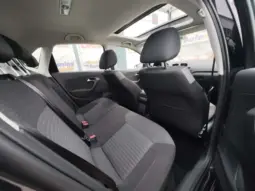 
										VOLKSWAGEN POLO full									