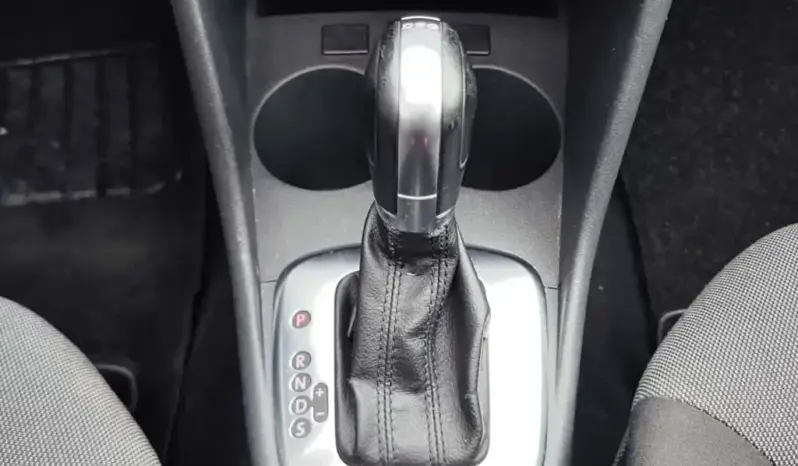 
								VOLKSWAGEN POLO full									