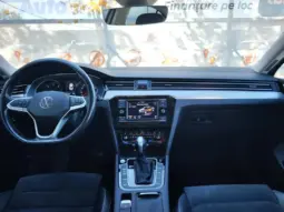 
										VOLKSWAGEN PASSAT full									