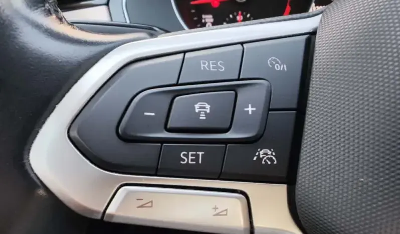 
								VOLKSWAGEN PASSAT full									