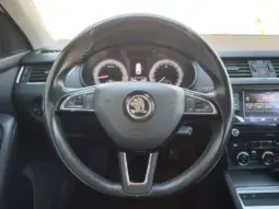 
										SKODA OCTAVIA full									