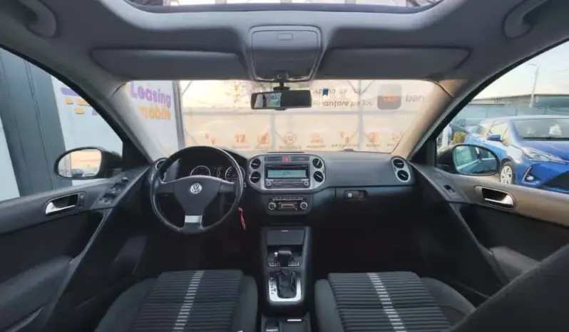 
								VOLKSWAGEN TIGUAN full									