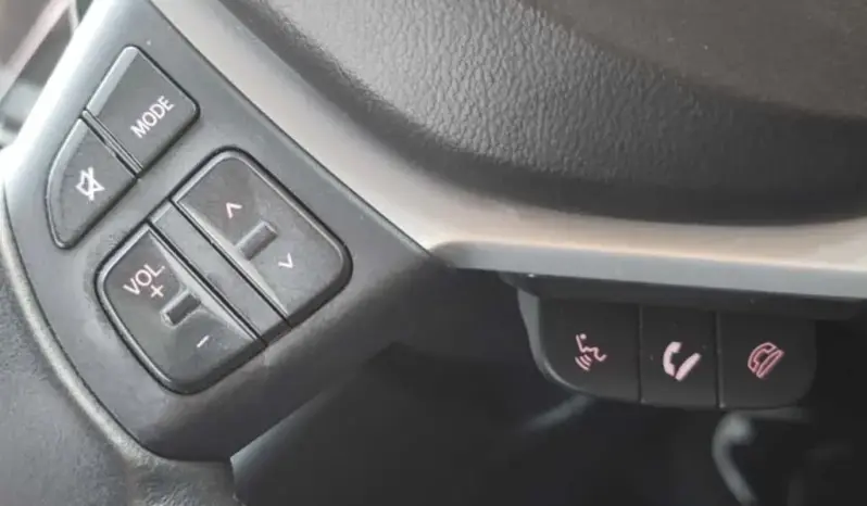 
								SUZUKI SX4 S CROSS full									