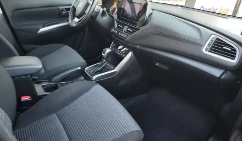 
								SUZUKI SX4 S CROSS full									