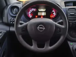 
										OPEL VIVARO full									