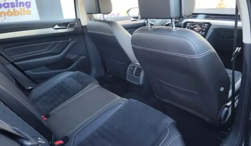 
								VOLKSWAGEN PASSAT full									