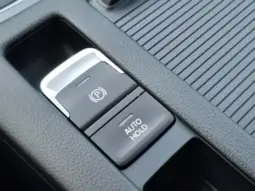 
										VOLKSWAGEN PASSAT full									