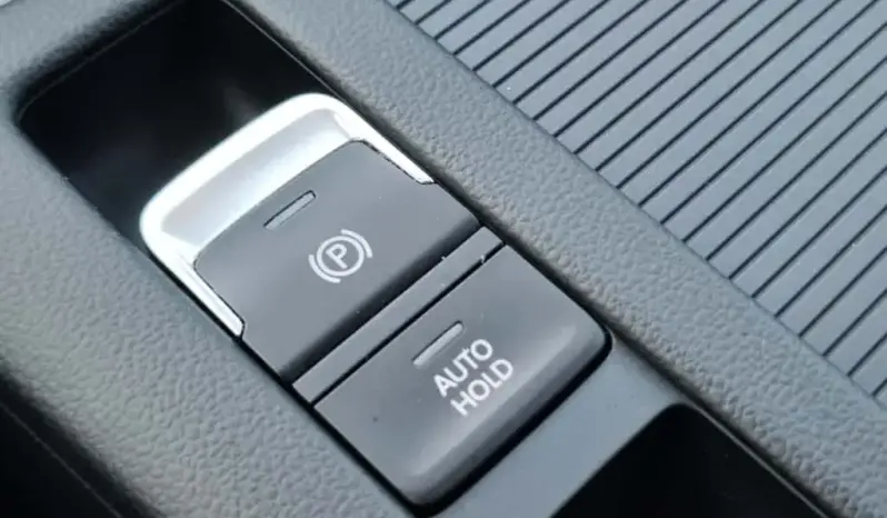 
								VOLKSWAGEN PASSAT full									