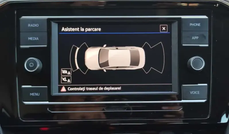 
								VOLKSWAGEN PASSAT full									