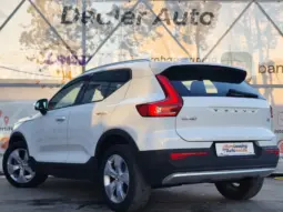 
										VOLVO XC 40 full									