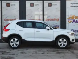 
										VOLVO XC 40 full									