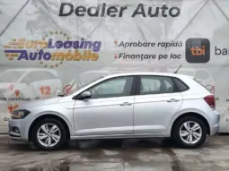 
										VOLKSWAGEN POLO full									