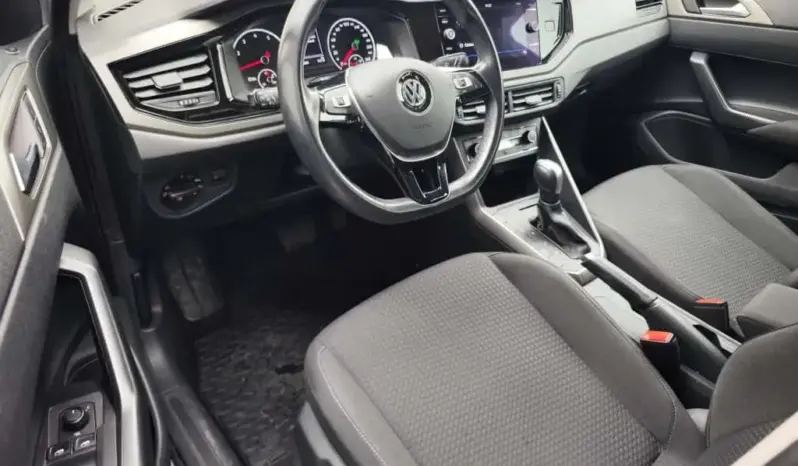 
								VOLKSWAGEN POLO full									