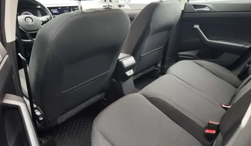 
								VOLKSWAGEN POLO full									