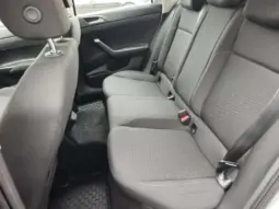 
										VOLKSWAGEN POLO full									