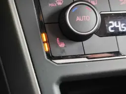 
										VOLKSWAGEN POLO full									