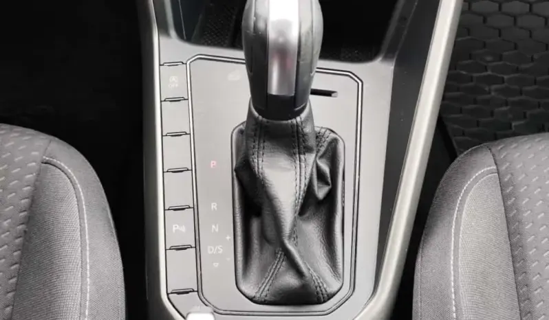 
								VOLKSWAGEN POLO full									