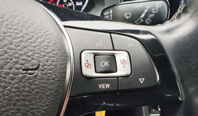 
								VOLKSWAGEN POLO full									